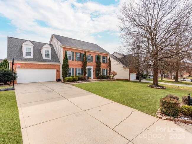 Photo - 15893 Wayland Dr