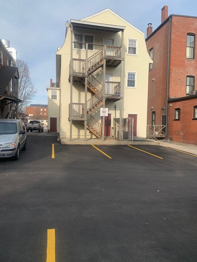 Photo - 191 Main St Unit Apt 2