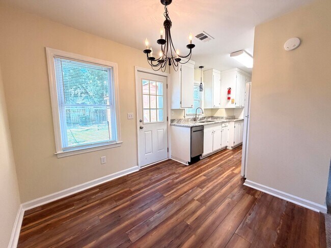 639-B Windermere Blvd.