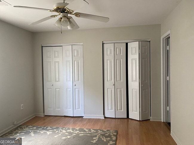 Photo - 625 Whitehall Rd