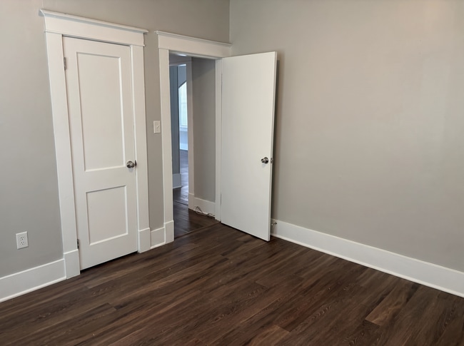 Photo - 1149 Raymond St