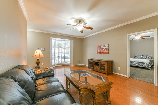 Photo - 2255 Braeswood Park Dr Unidad 153
