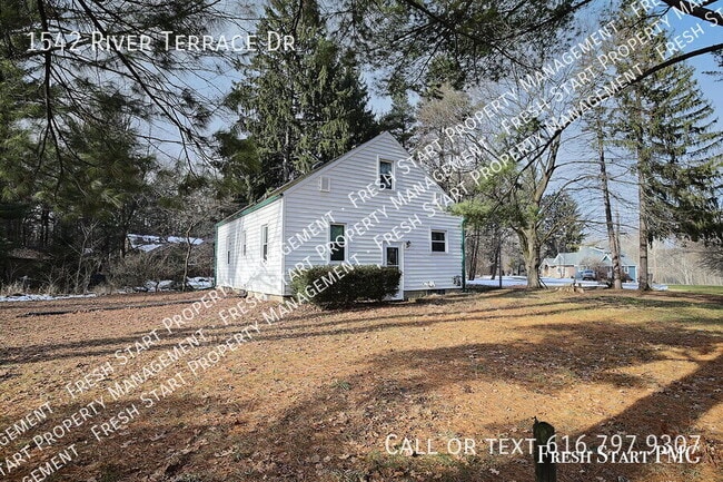 Photo - 1542 River Terrace