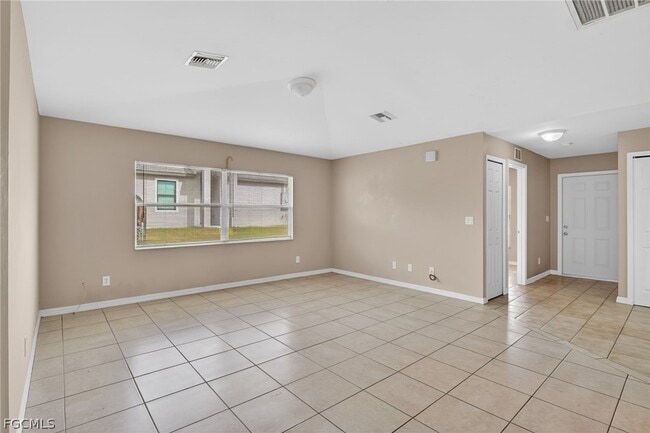 Photo - 848 Holmes Ave