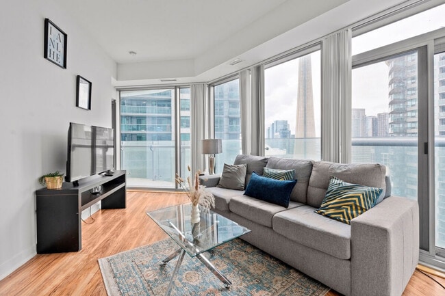 Building Photo - 25 Lower Simcoe St Unit SI FL23-ID1543058P