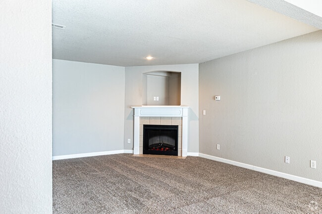 2BR, 2.5BA - 1266SF - Living Room