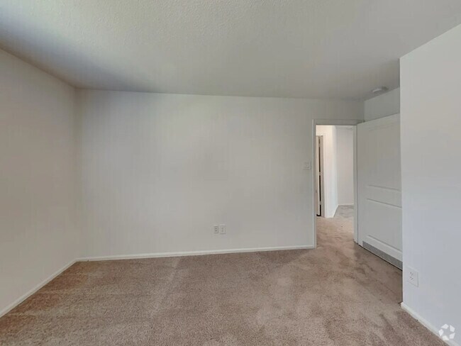 Building Photo - 24006 Laurel Farms Dr Rental
