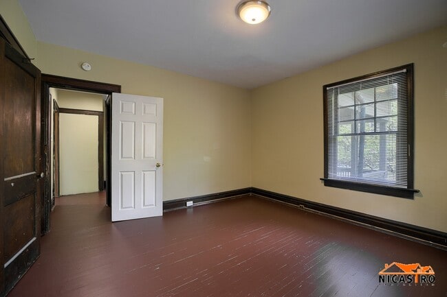 Photo - 202 Frambes Ave