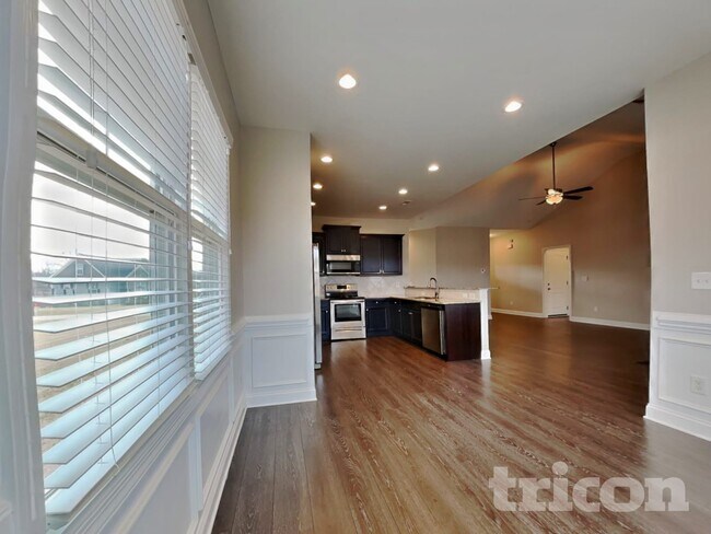 Photo - 25 Braddock Dr