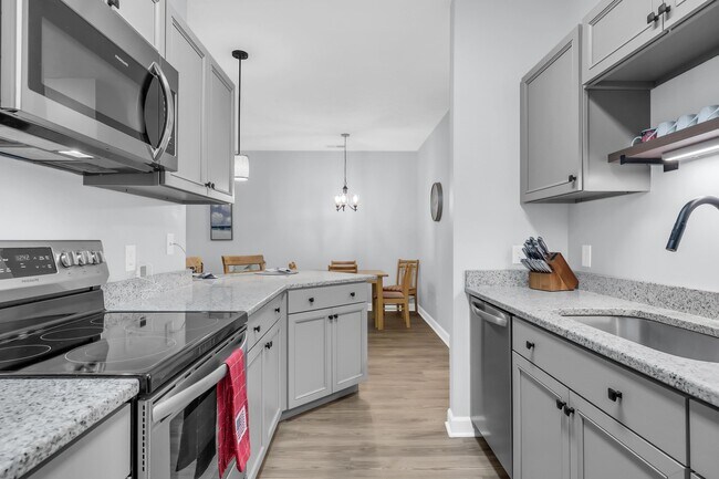 Photo - 106 Westhaven Dr