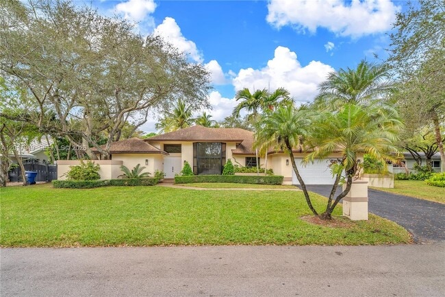 Building Photo - 10330 SW 58th Ct