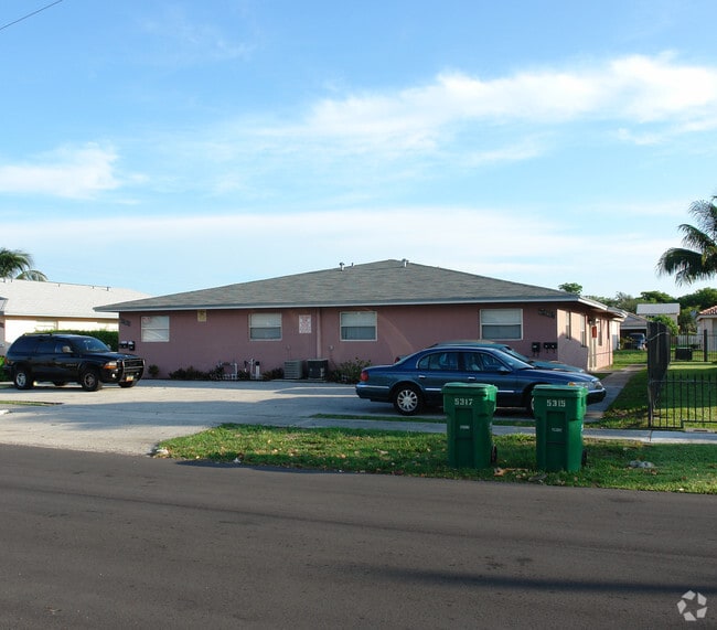 Building Photo - 5311-5317 NW 22nd St