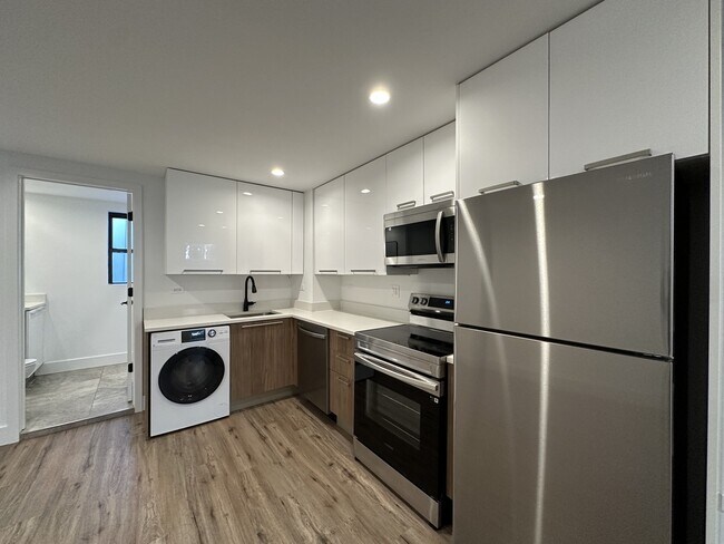 Photo - 941 W Carmen Ave Unidad 100