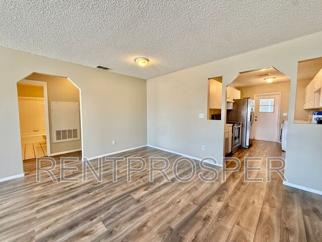 Photo - 350 Winter Ridge Blvd