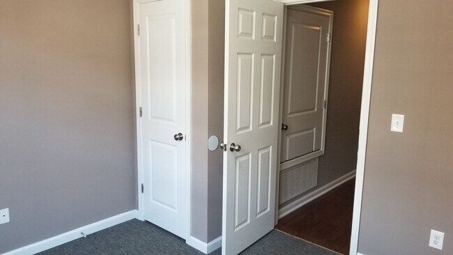 Photo - 1949 N Gratz St Unidad B