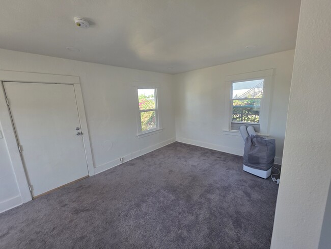 Photo - 1008 S Highland Ave