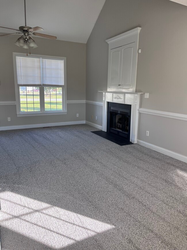 204 Heron Dr
