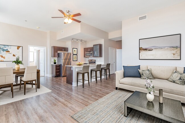 Heers, 2 dormitorios, 2 baños, 1053 pies cuadrados, vivienda adaptada para personas con discapacidad - Heer's Luxury Living Lofts