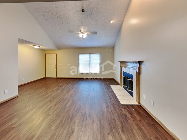 Photo - 2649 Cross Creek Ave