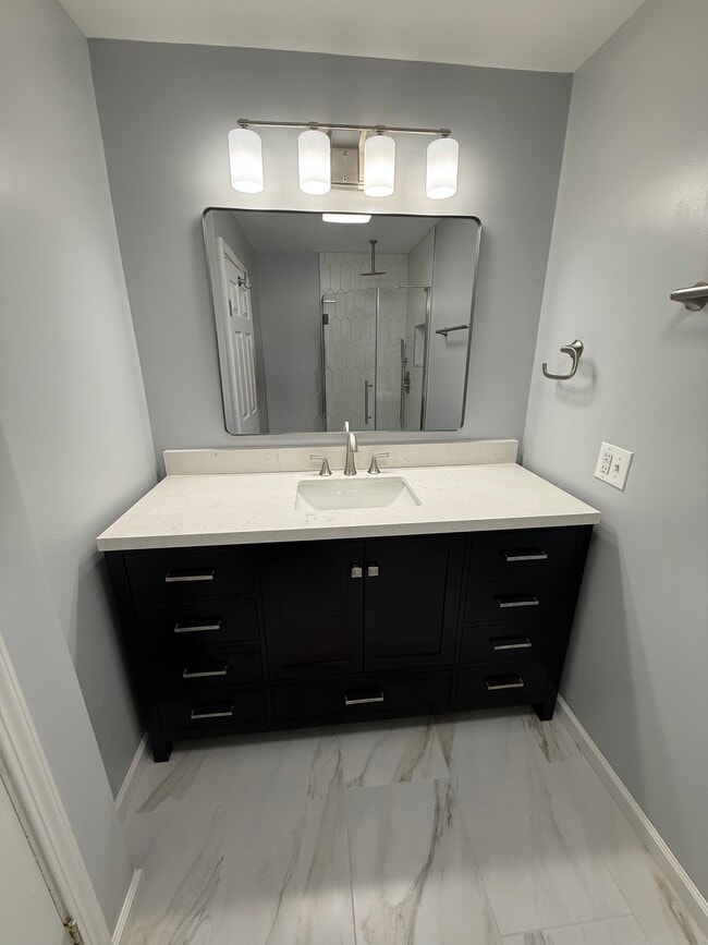 Photo - 1907 Mentor Ave