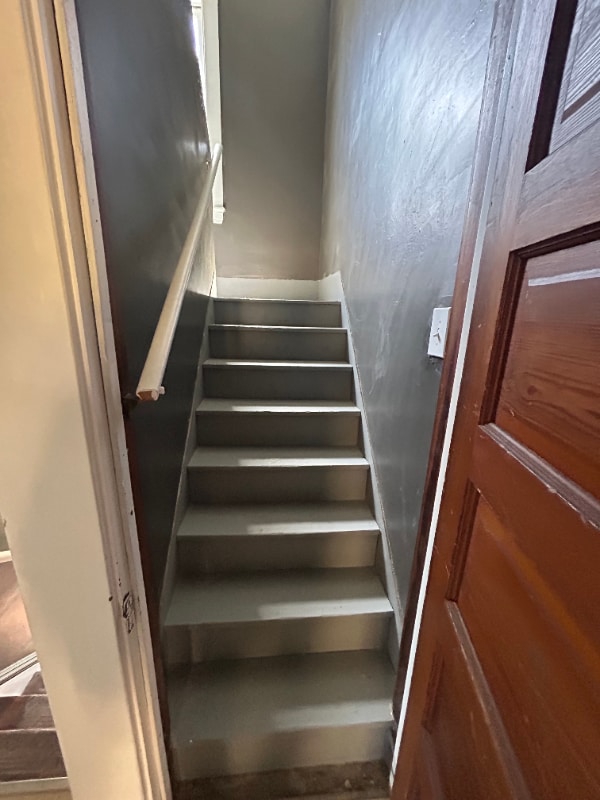 Photo - 1210 E 84th St