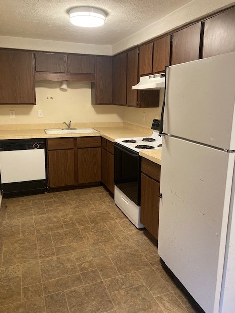 Photo - 643 Kennedy Dr Unit 3