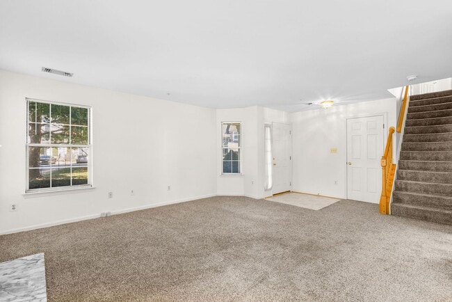 Photo - 2 Bed 1.5 Bath - Germantown Condo - Attach...