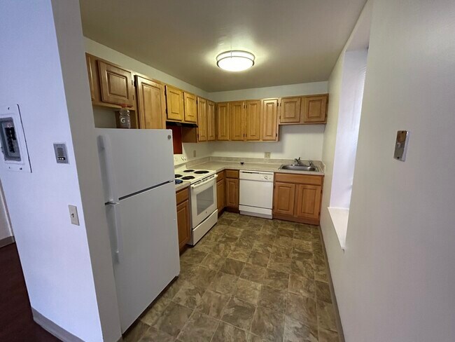 Photo - 79 Westland Ave Unidad 106