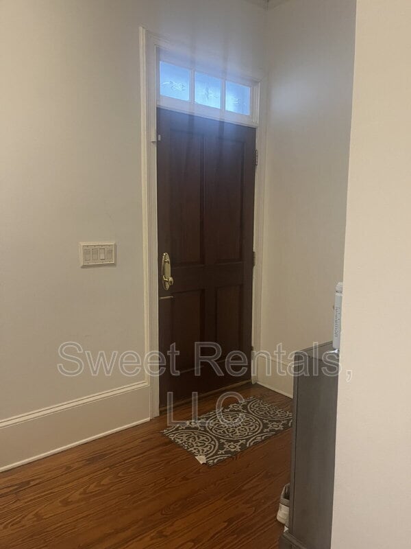 Photo - 79 Society St Unidad A