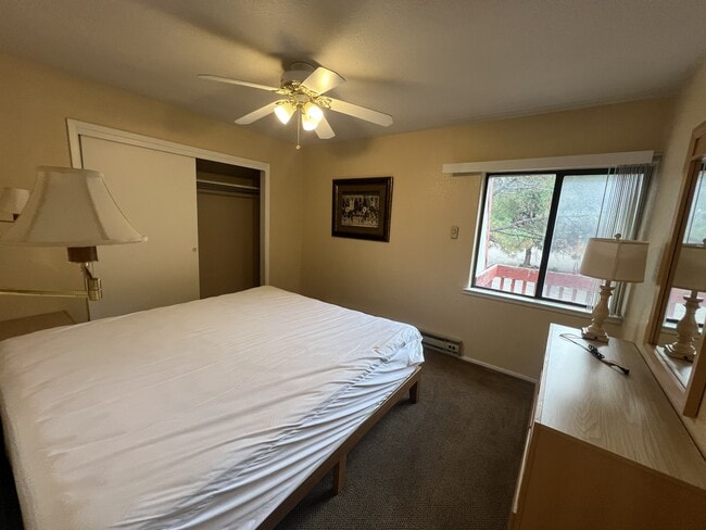 Photo - 25972 US-70