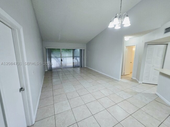 8701 Wiles Rd Unit 305