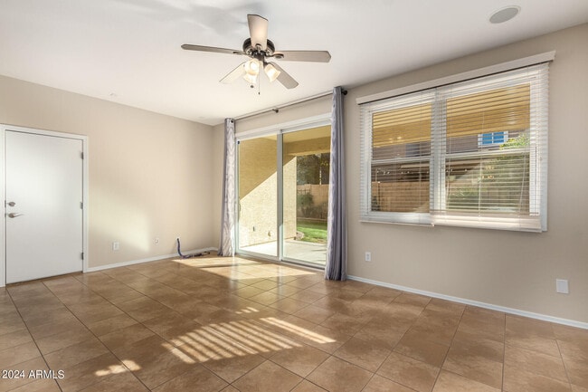 Photo - 2343 E Sunland Ave