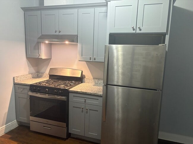 Photo - 2731- 2733 North Austin Avenue, #7 Unit #7