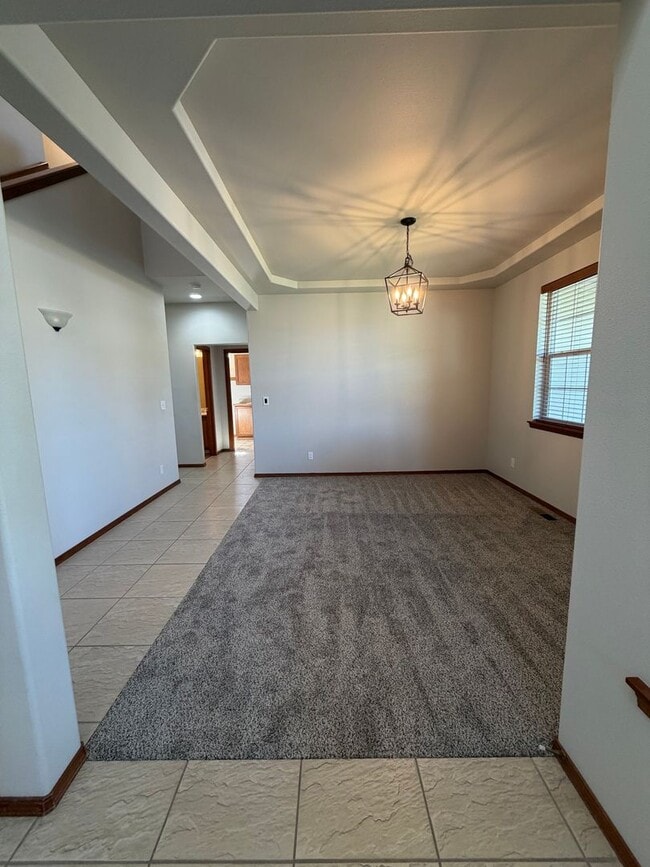 Photo - Spacious 4 bed, 2.5 ba + 2 Bonus Rooms!