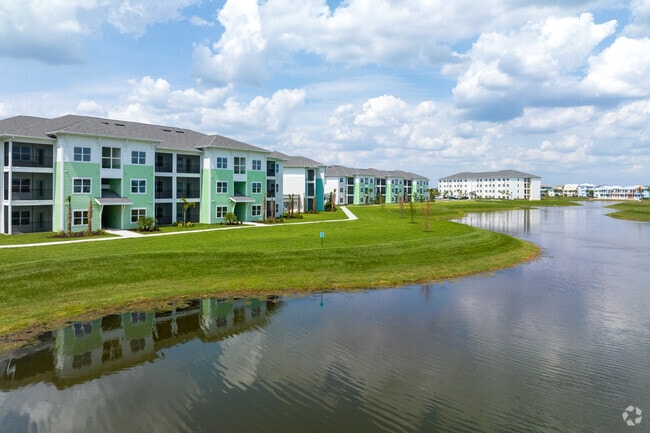 Building Photo - The Retreat at Sunset Walk Rental