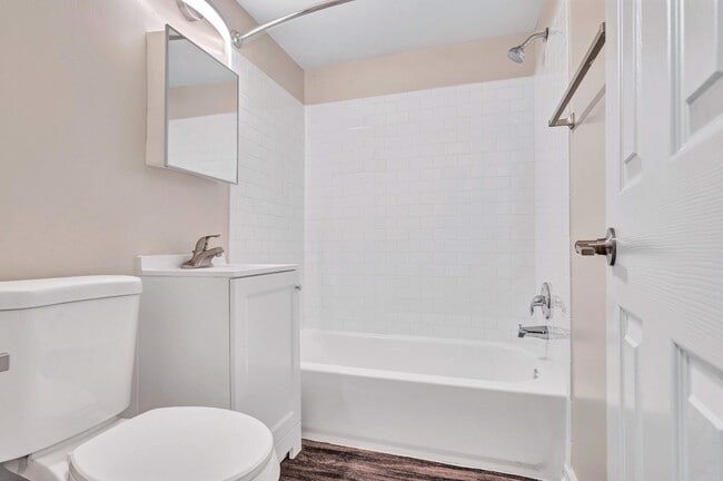 Photo - Fairmont Gardens