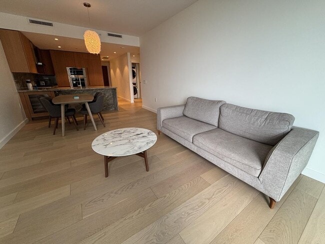 Building Photo - 1100 Ala Moana Blvd