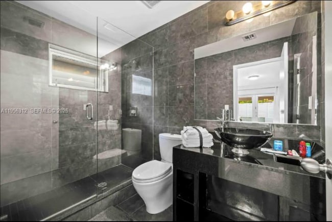 Photo - 3427 Frow Ave