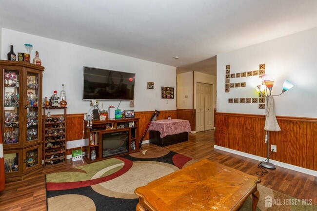 Photo - 332 Ernston Rd