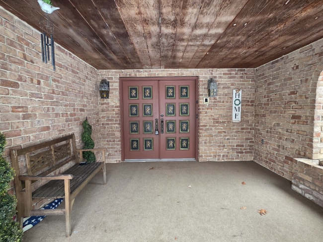 Photo - 197 Winchester Dr