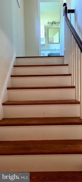 Photo - 1622 Ripon Pl