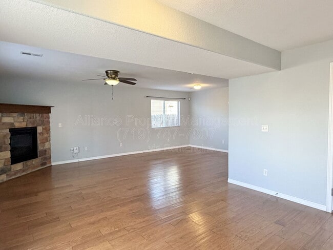 Photo - 3910 Reindeer Cir