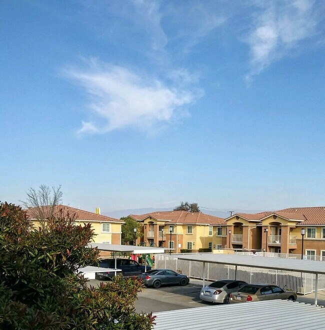 Summerview Apartments