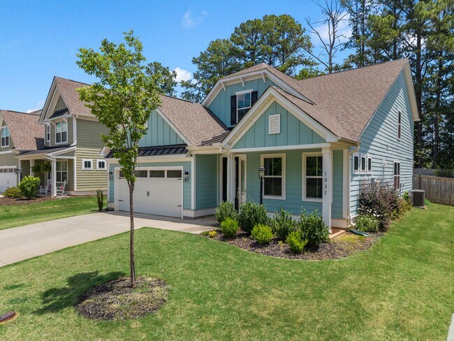 Photo - Beautiful 4 bedroom 3.5 Bath home Duncan, SC