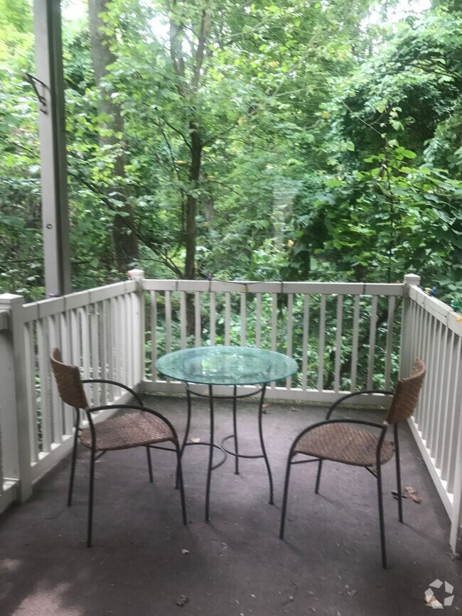 Building Photo - 6560 Chaffee Ct Unit Brecksville west Rental