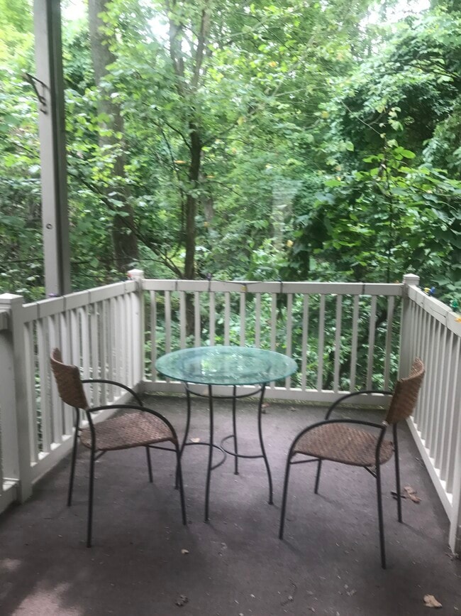 Building Photo - 6560 Chaffee Ct Unit Brecksville west Rental