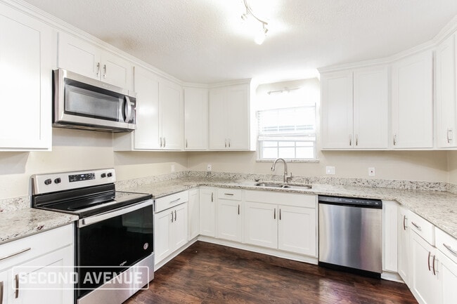 Photo - 2114 S Tyler St