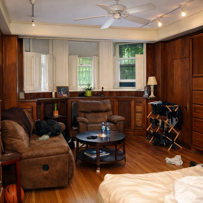 Photo - 52 Fenway Unit 1