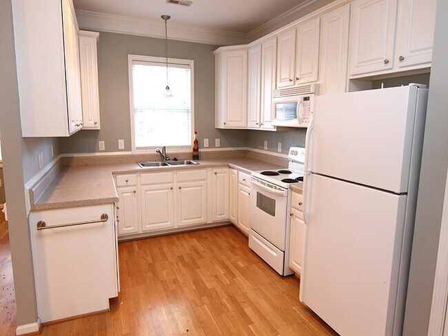 Photo - 2 Bedroom Townhome with Loft & One Car Garage