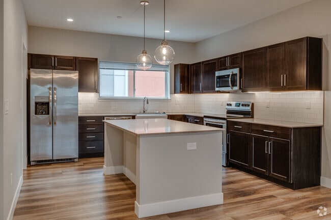 3 BR, 3.5 BA - 1,520 SF - Kitchen - Baseline Townhomes Residential